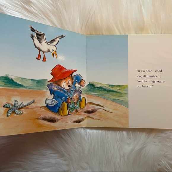 Paddington King Of The Castle Board Book - Picture 2 of 4